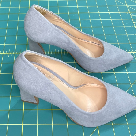 Vince Camuto - Pumps light gray - size 4.5 - Picture 4 of 8